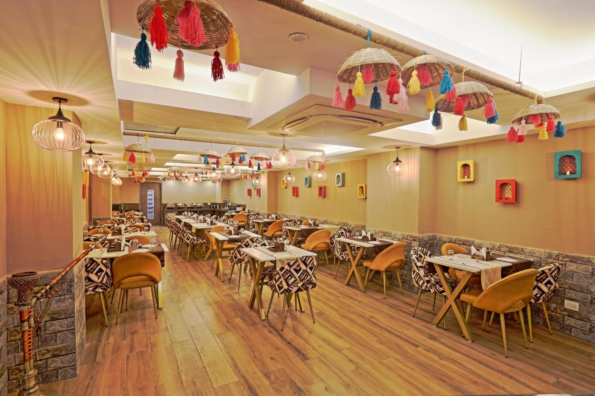Hotel Oxmo Delhi Airport With Free Airport Transsfer New Delhi Exterior photo
